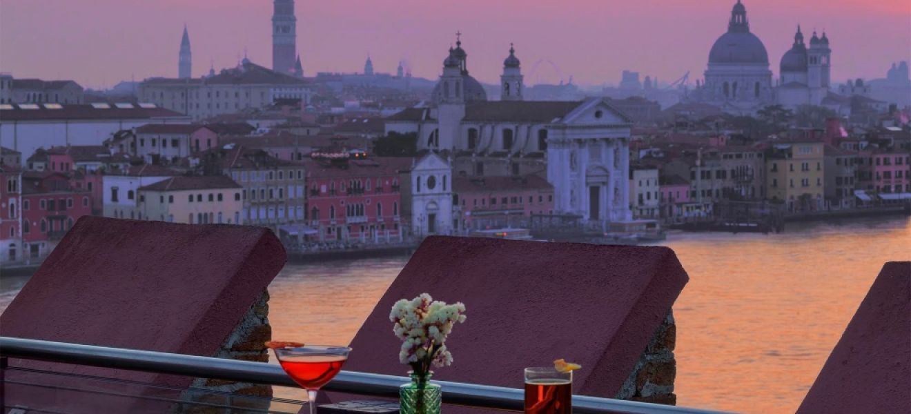 Skyline Hilton Molino Stucky Venice rooftop bar views Skyline Hilton Molino Stucky Venice rooftop bar views