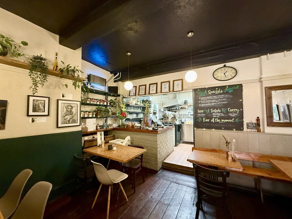 Herbies Exeter veggie food and drink daily review 