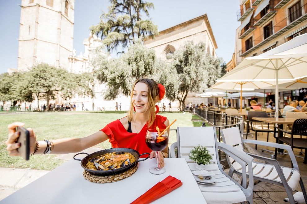 woman Valencia Spain food Paella tinto verano best food and drink Europe